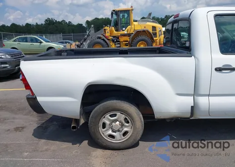 2010 Toyota Tacoma z USA, uszkodzony, nr VIN 5TENX4CN4AZ744606